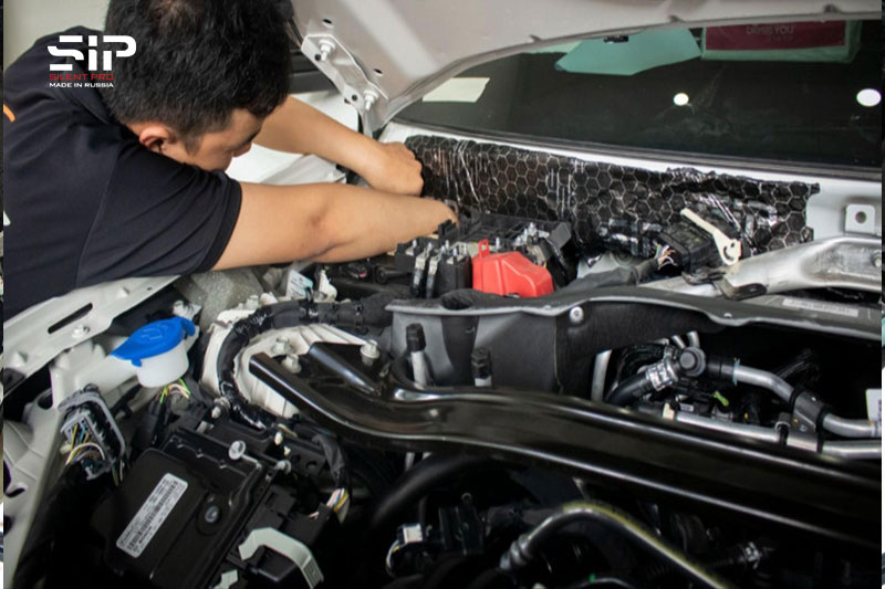 Dán cách âm ô tô