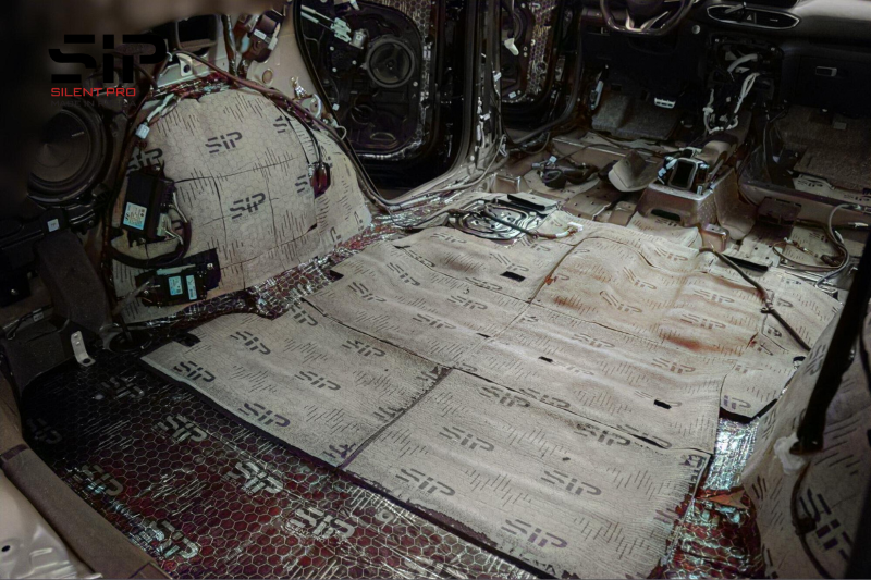 Cách âm sàn ô tô còn có khả năng chặn đứng những âm thanh