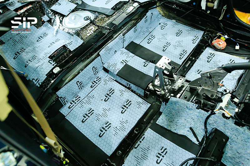 Vật liệu tiêu âm giảm tiếng vọng trong khoang nội thất xe