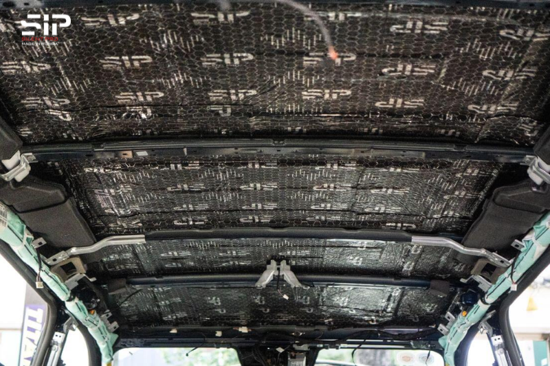 Cách âm chống ồn ô tô vị trí trần xe 