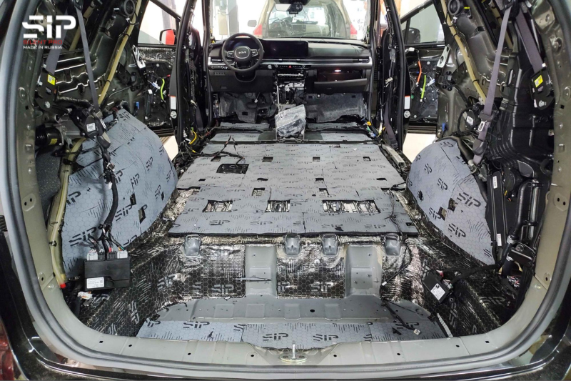 Dán cách âm và tiêu âm SIP toàn diện cho xe Kia Carnival