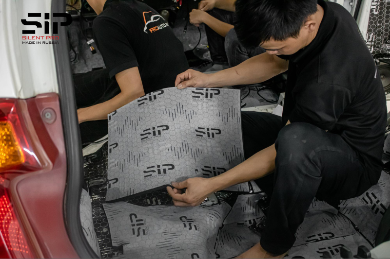 Lựa chọn vật liệu cách âm chính hãng cho xế yêu