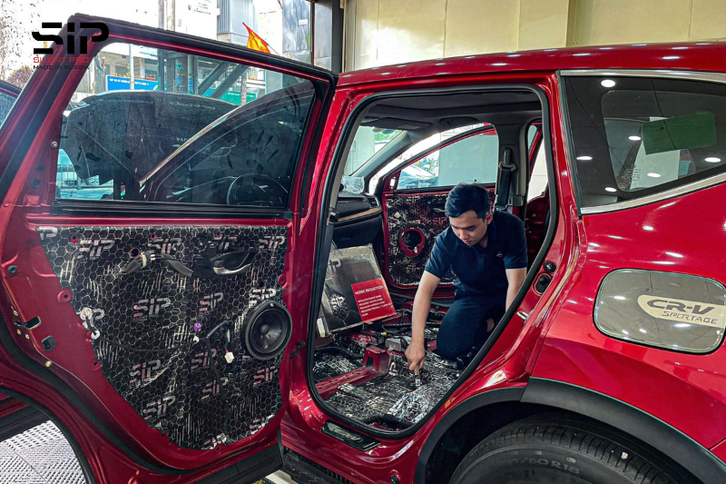 Dán cách âm sàn cho ô tô