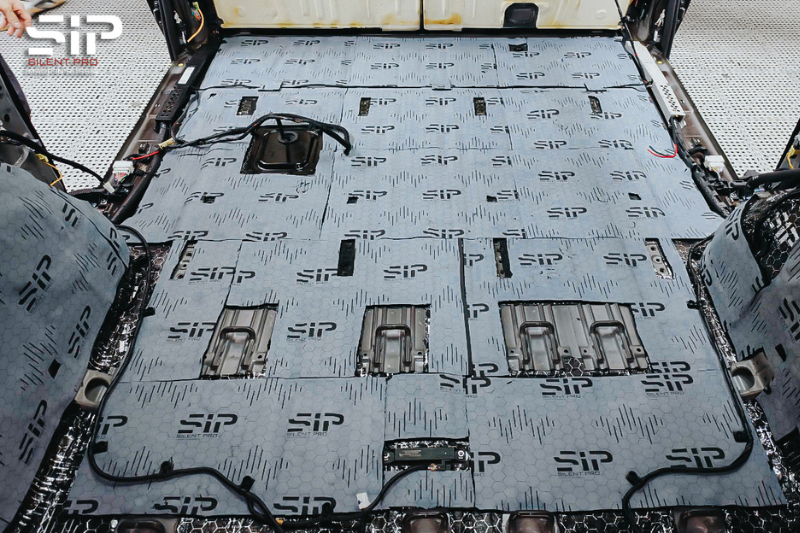 Kinh nghiệm hữu ích cho chủ xe khi dán cách âm SIP xe ô tô tại Hậu Giang