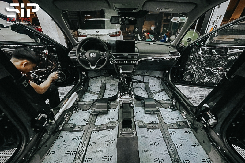 Xe Honda Accord đã được dán cách âm và tiêu âm SIP