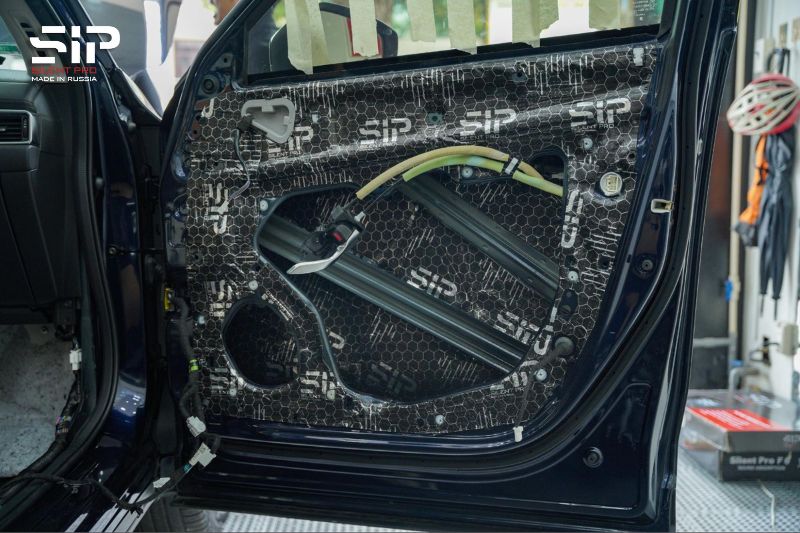 Cách âm vị trí cửa xe 