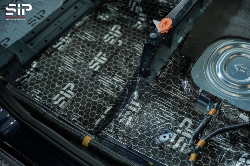 Cách âm vị trí sàn xe 