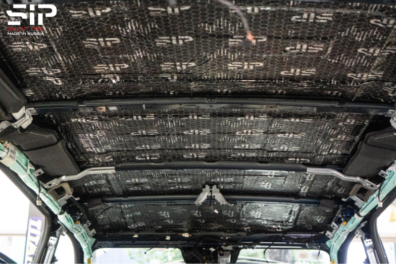 Dán cách âm SIP tại vị trí trần xe