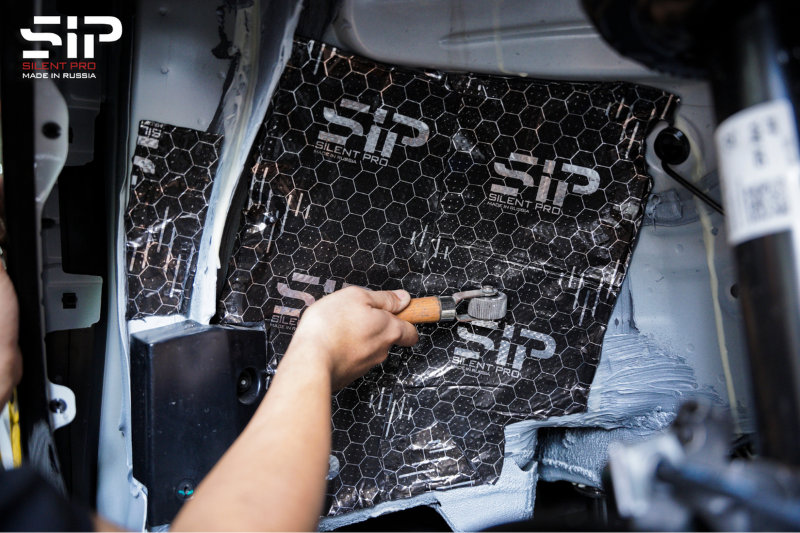 Vật liệu cách âm giúp giảm tiếng ồn hiệu quả cho xe hơi 