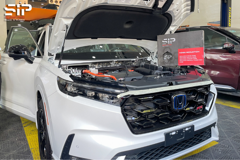 Dán cách âm SIP tại vị trí khoang máy ô tô