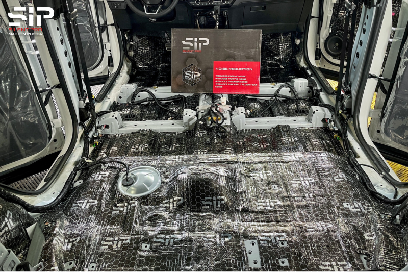 Dán cách âm SIP tại vị trí sàn xe ô tô 