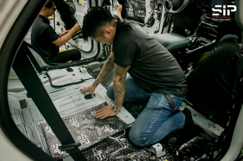 Cách âm SIP xe ô tô tại Kom Tum cần đo và cắt đúng kỹ thuật