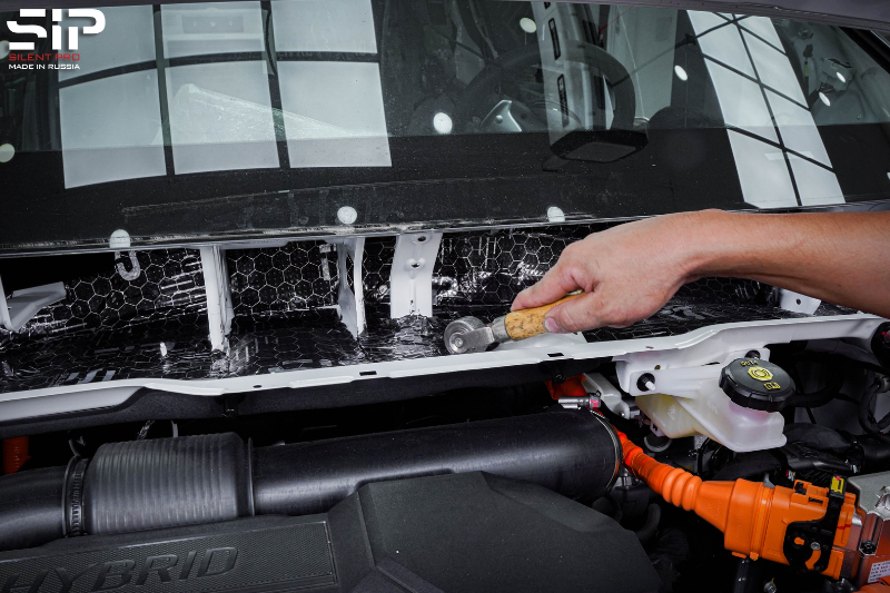 Cách âm SIP xe ô tô tại Quảng Nam trên khoang máy giảm ồn từ động cơ