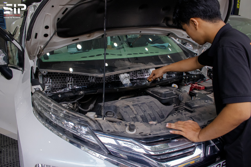 Cách âm SIP xe ô tô tại Ninh Thuận vị trí khoang máy