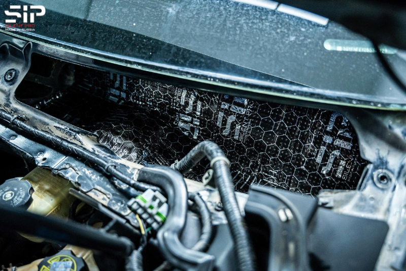 Cách âm SIP xe ô tô tại Khánh Thuận vị trí khoang máy