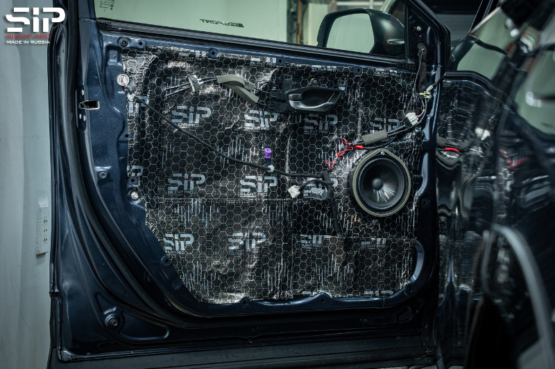 Chủ xe chọn vị trí cửa cách âm - Cách âm SIP xe ô tô tại Thanh Hóa